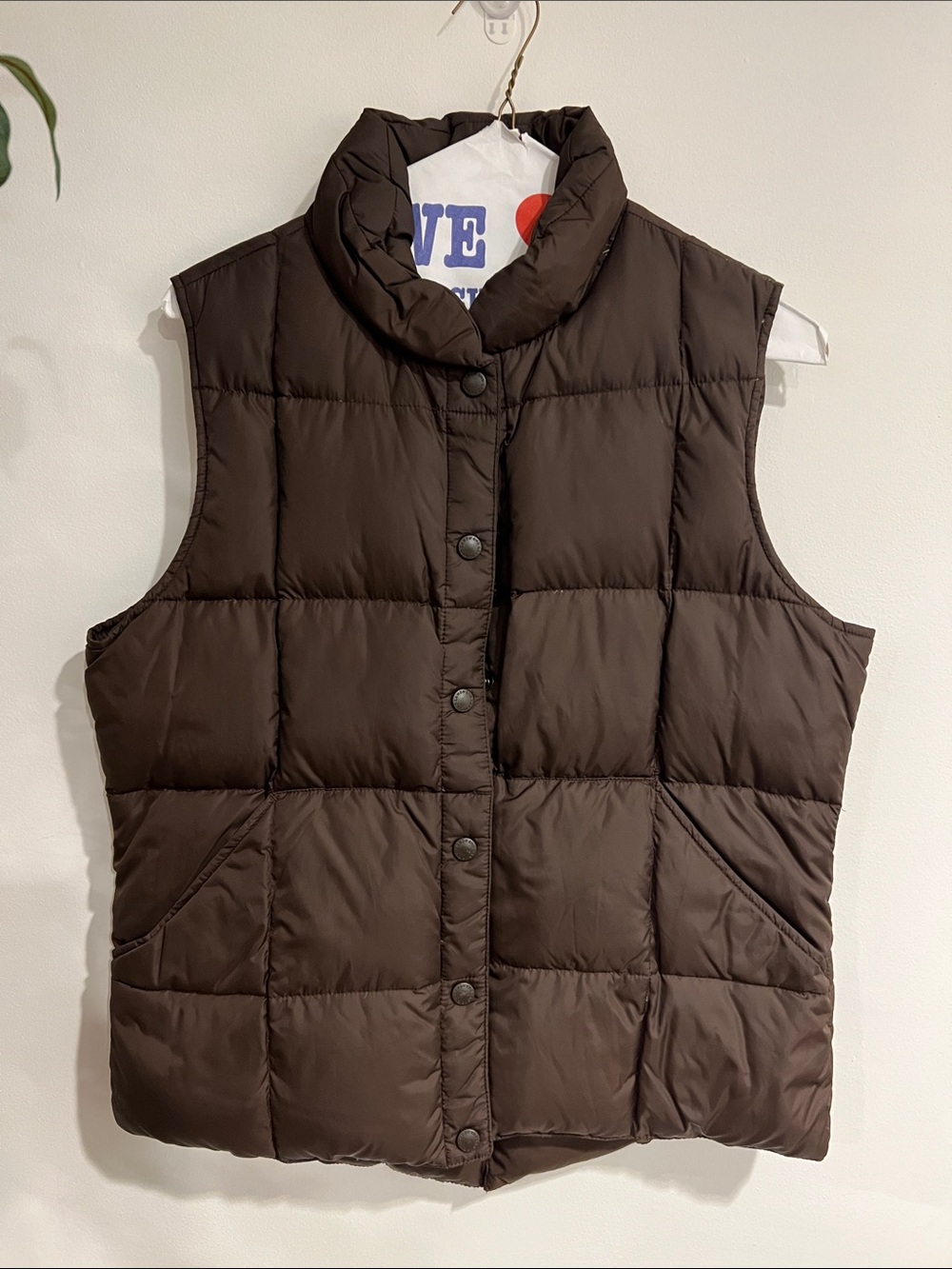 Women's Puffer Vest - Brown